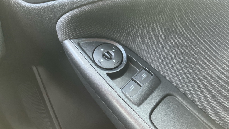 Ford Focus 1.0 EcoBoost 140 ST-Line Navigation 5dr Petrol Hatchback